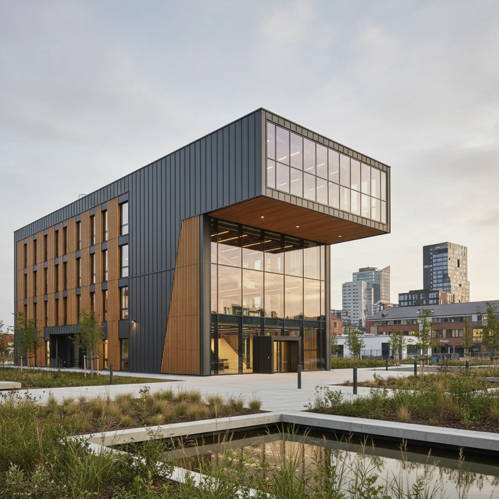 Velux LKR Innovation House: Umbau einer Lagerhalle zu einem Forschungs- und Entwicklungszentrum in Østbirk